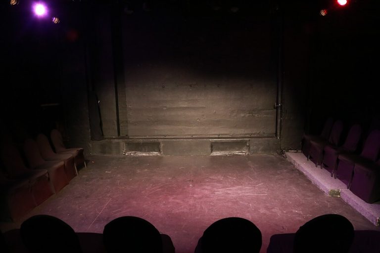 Donna’s Hot Stuff — theater in Hengelo